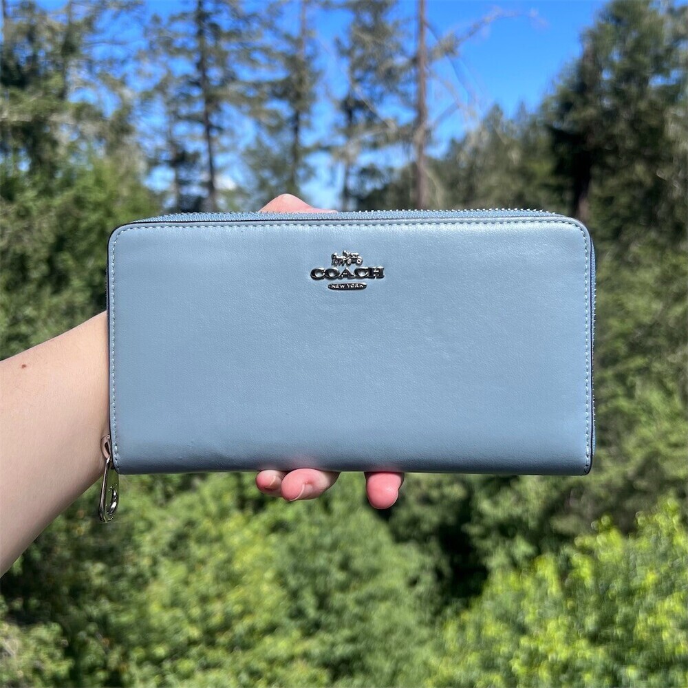 COACH Long Zip-Around Wallet Blue Smooth Leather w Silver Hardware AUTHENTIC